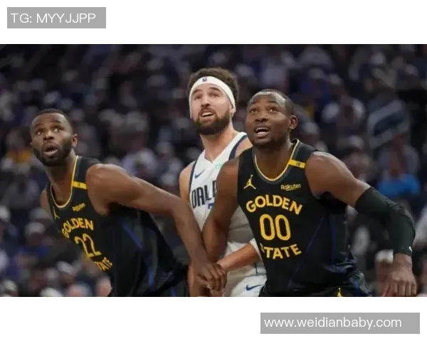 勇士替补挖双核!理查德统治攻守打成最佳配角,霍福德关键球破局 勇士替补挖双核!理查德统治攻守打成最佳配角,霍福德关键球破局